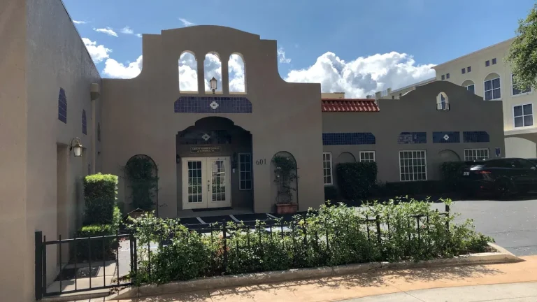 “Raising the Roof” on mental health